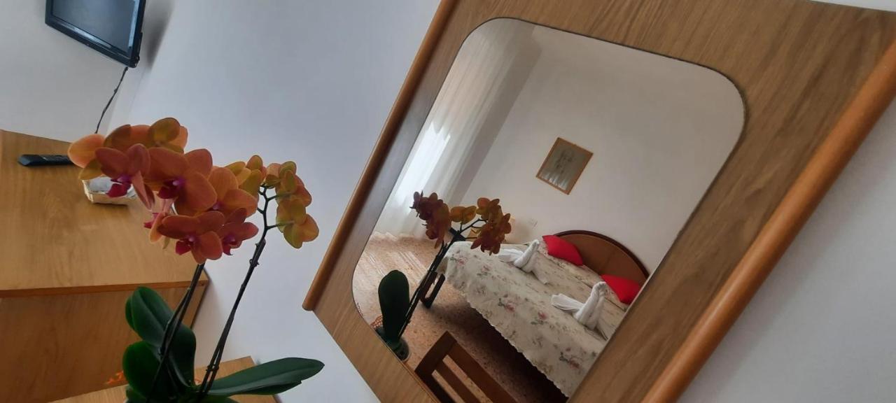 Hotel Dora Levanto Eksteriør bilde