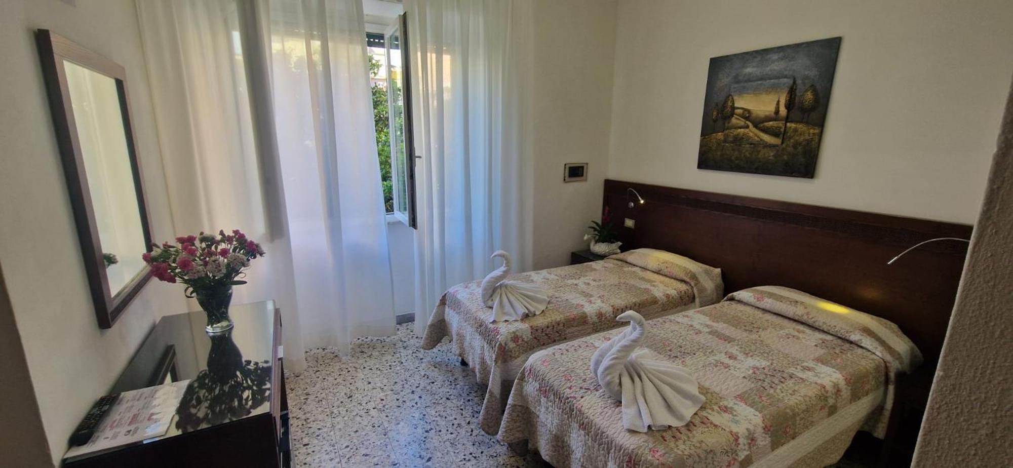 Hotel Dora Levanto Eksteriør bilde