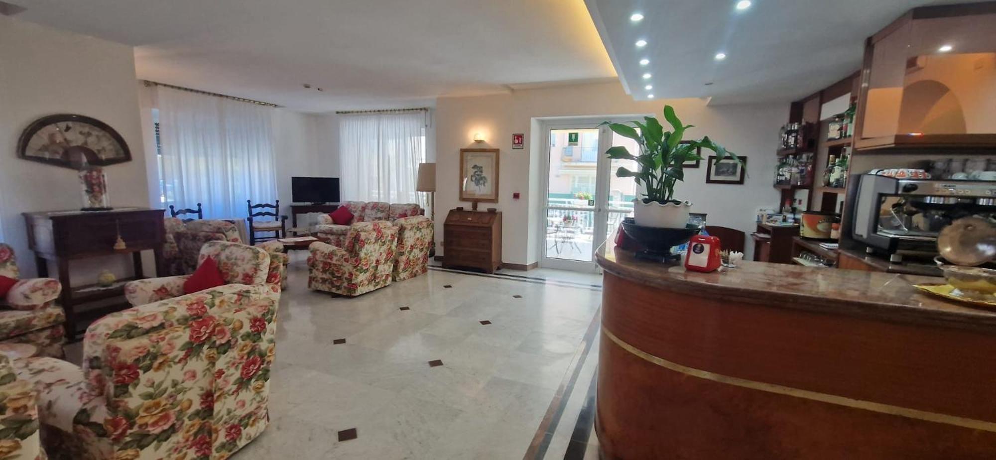 Hotel Dora Levanto Eksteriør bilde